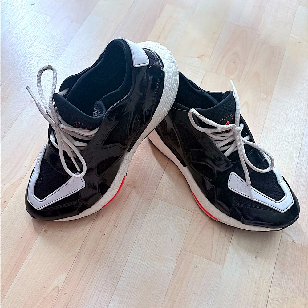 Stella McCartney x Adidas Sneakers